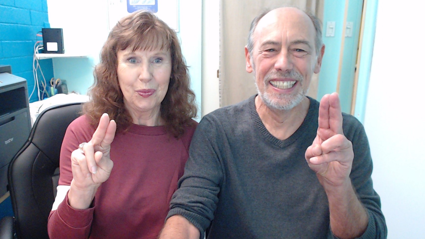 WIN_20181210_10_21_59_Pro (2) Mondays with Bev and Paul Touch